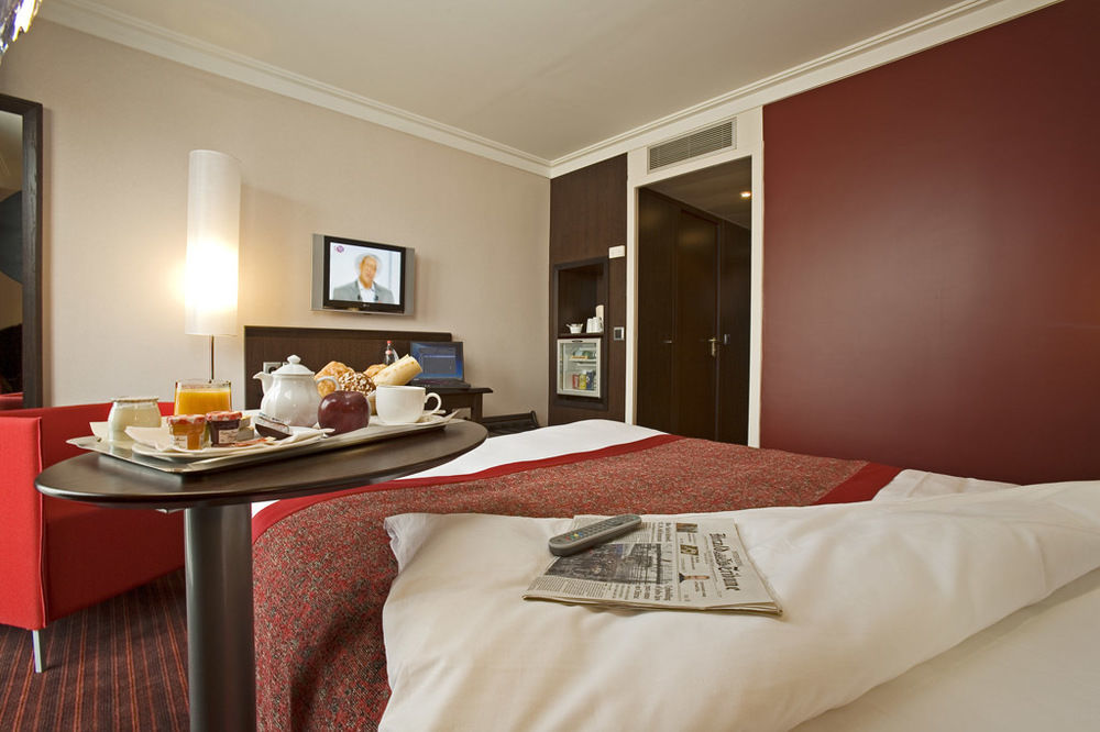 Saint-quentin-en-yvelines Centre Gare 4* Montigny-le-Bretonneux